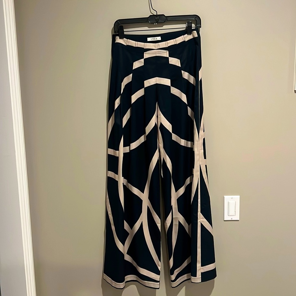 Toteme style pattern print pants